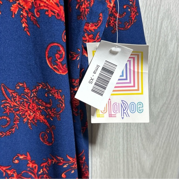LuLaRoe NWT Blue And Red High Low Irma Shirt Size XS - Picture 2 of 8